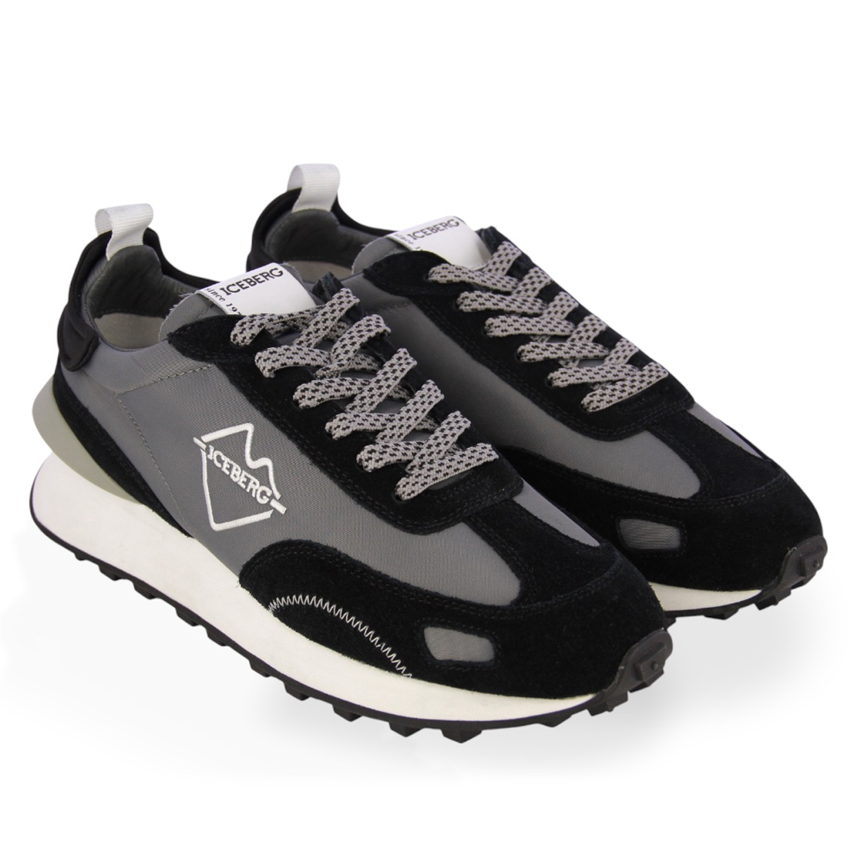 Low-Top Logo Sneaker -Black/Grey - Image 2