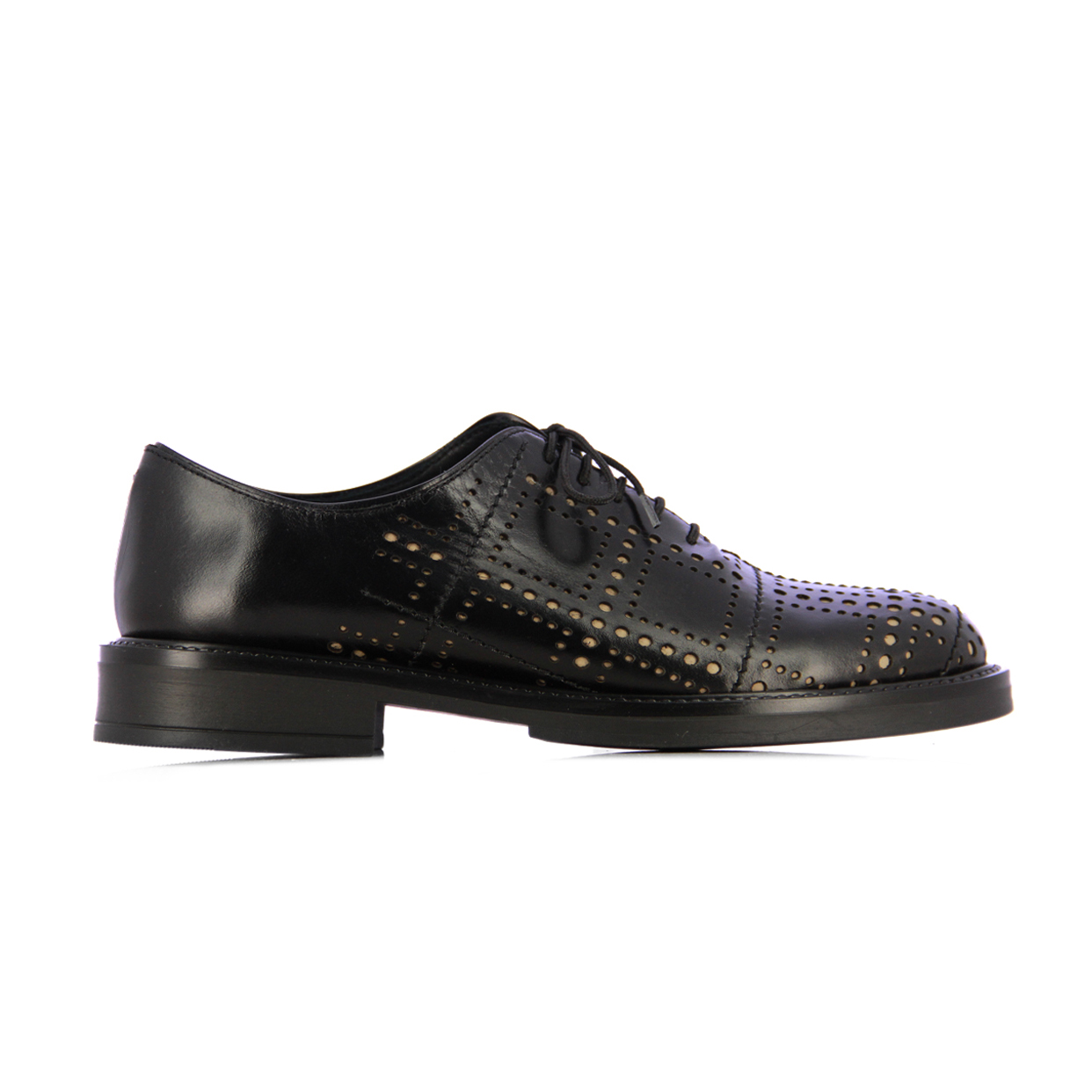 Timeless Leather Lace-Ups -Black
