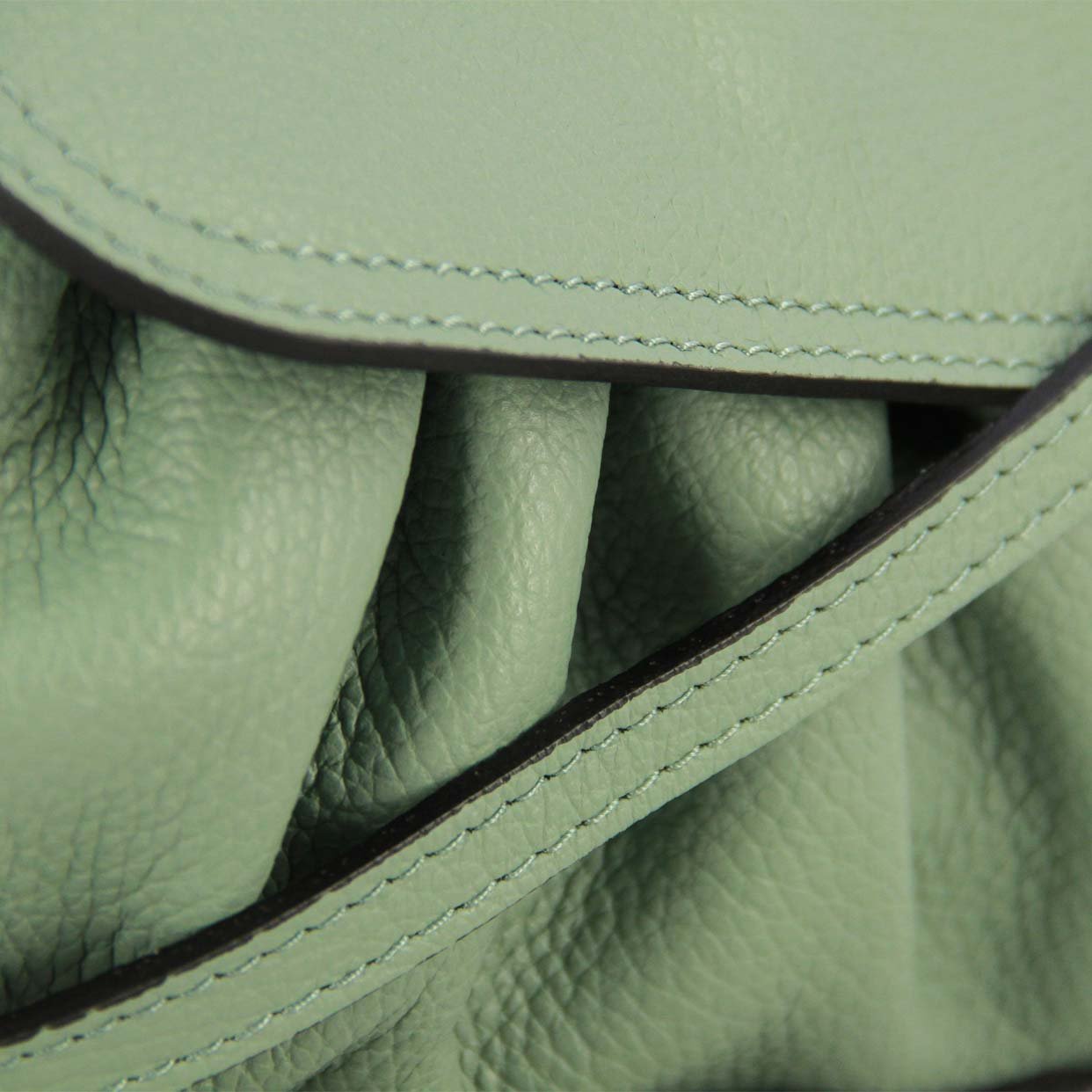Quilted Messenger Bag -Green - Image 3