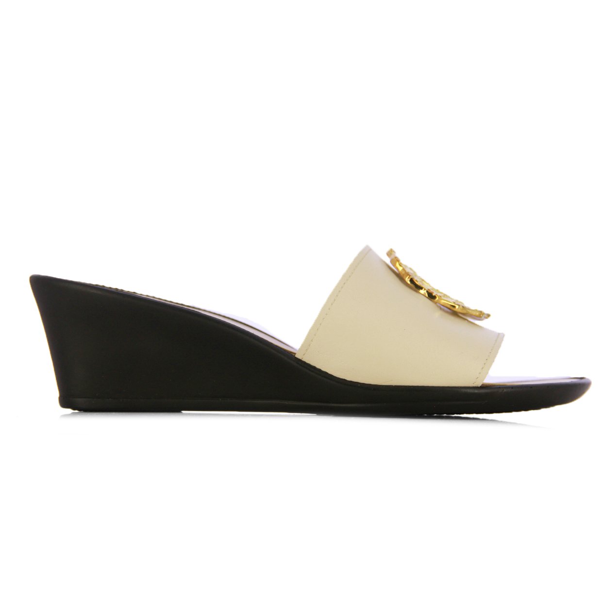 Oval Buckle Wedge -Beige