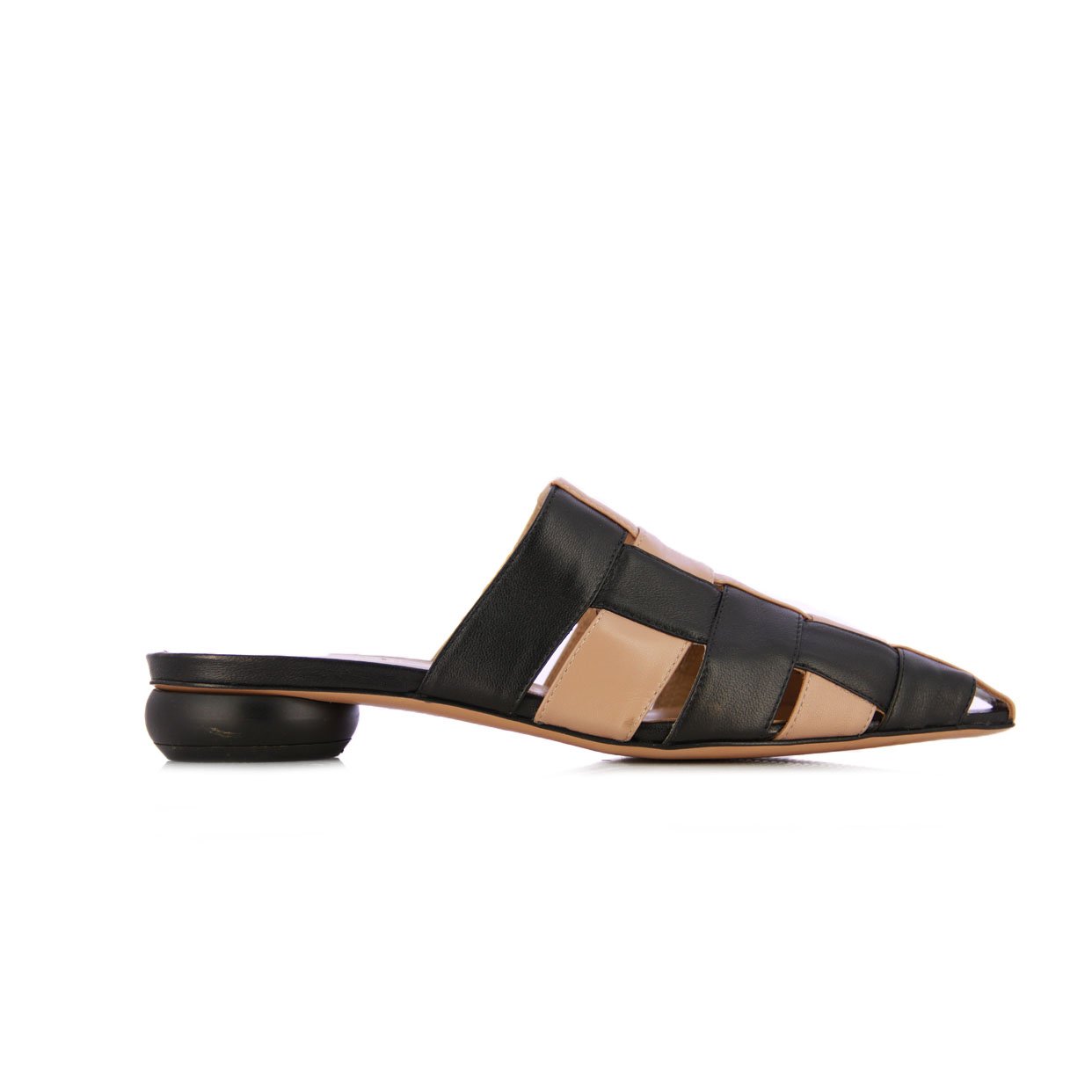 Interlace Point Mule -Black/Skin