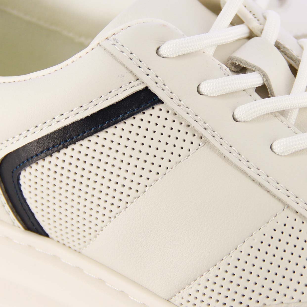 Urban Lace-Up Sneakers -White/Navy - Image 4