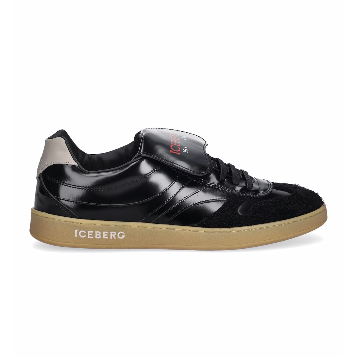Retro Style Sneakers With A "California" Construction -Black