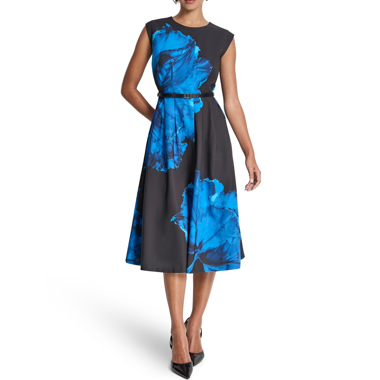 Sleeveless Pattern Dress -Black Multi