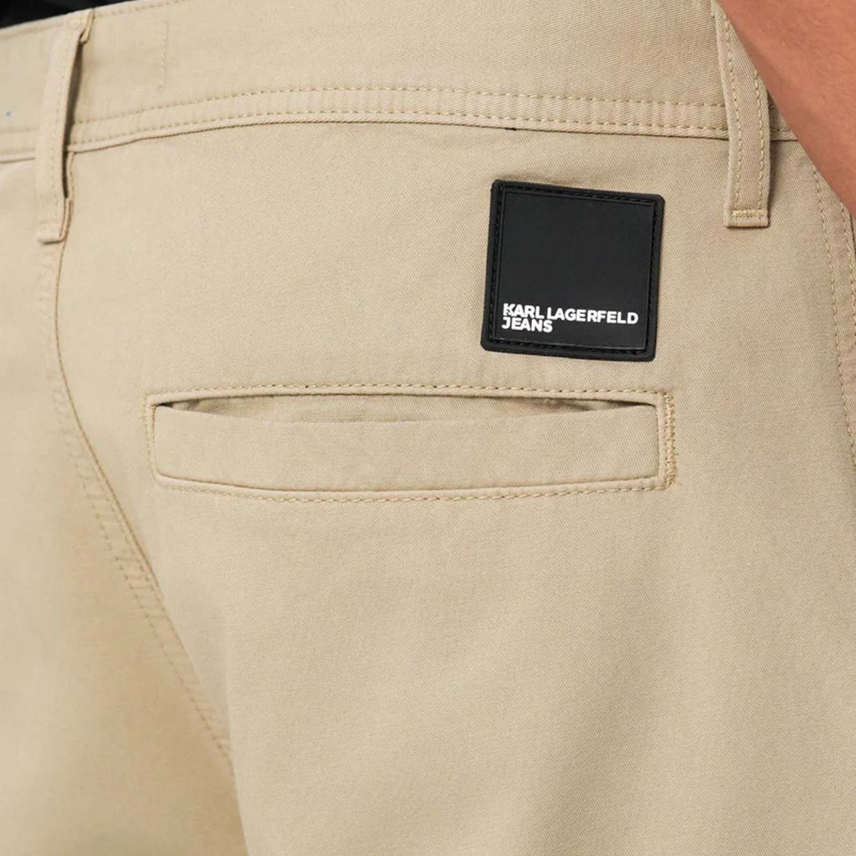 Relaxed Chino Pants -Twill - Image 3