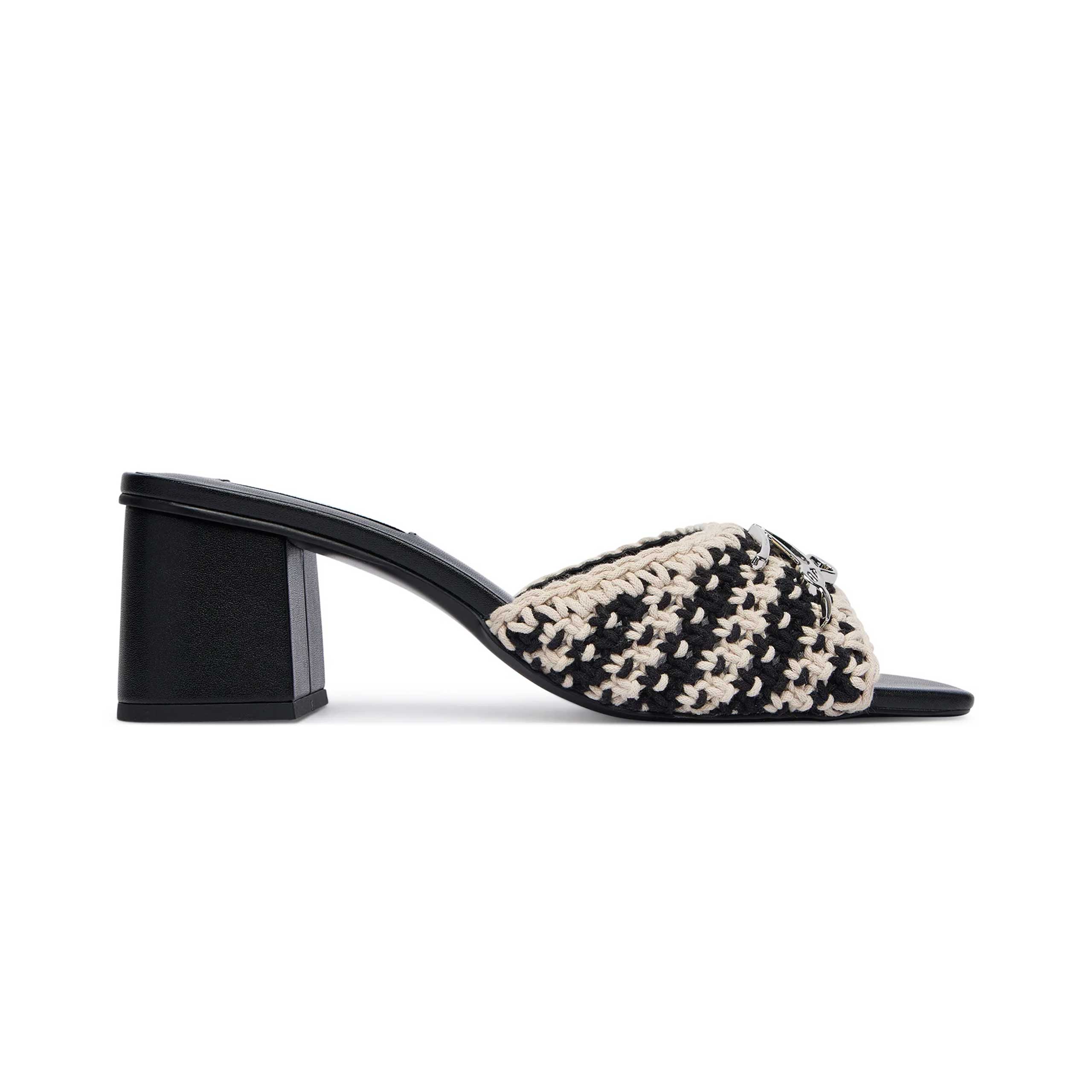 Plaza II Crochet Signia Slide -Black